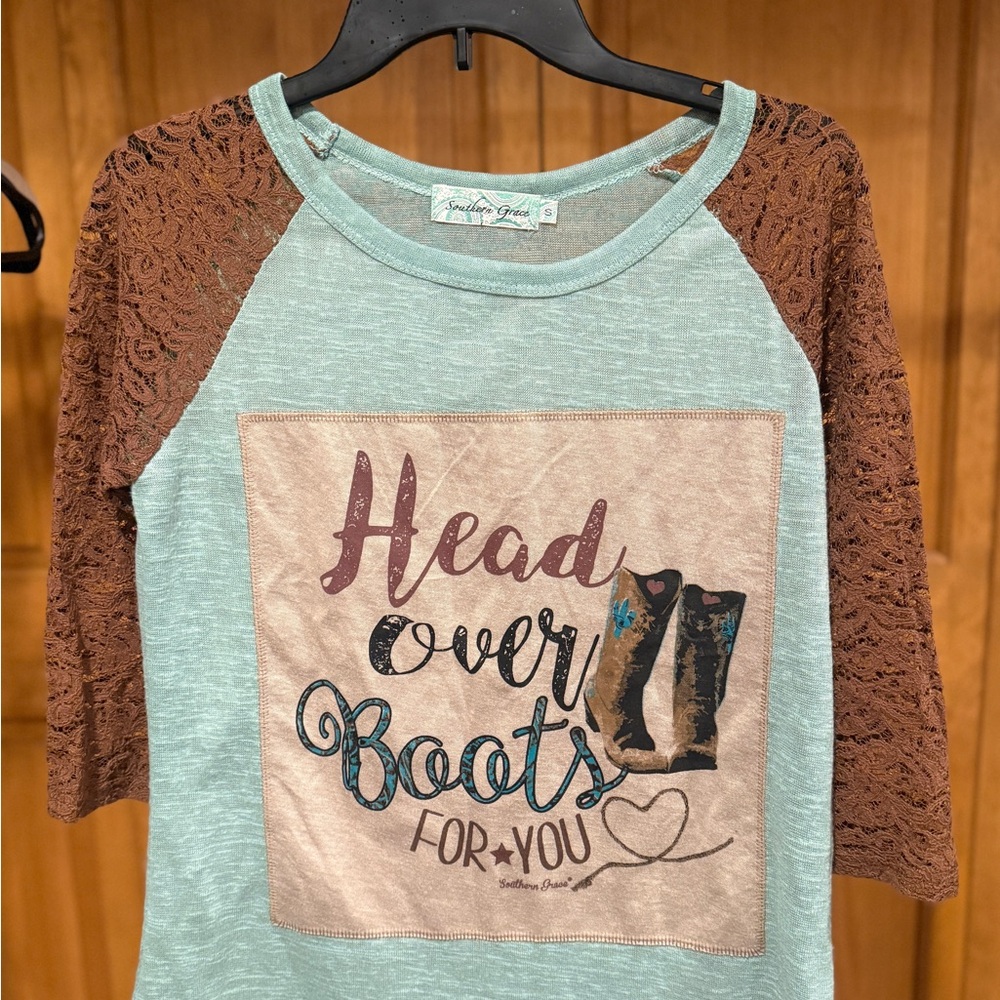 Southern Grace Mint & Brown Lace Raglan 'Head Over Boots' Tee
